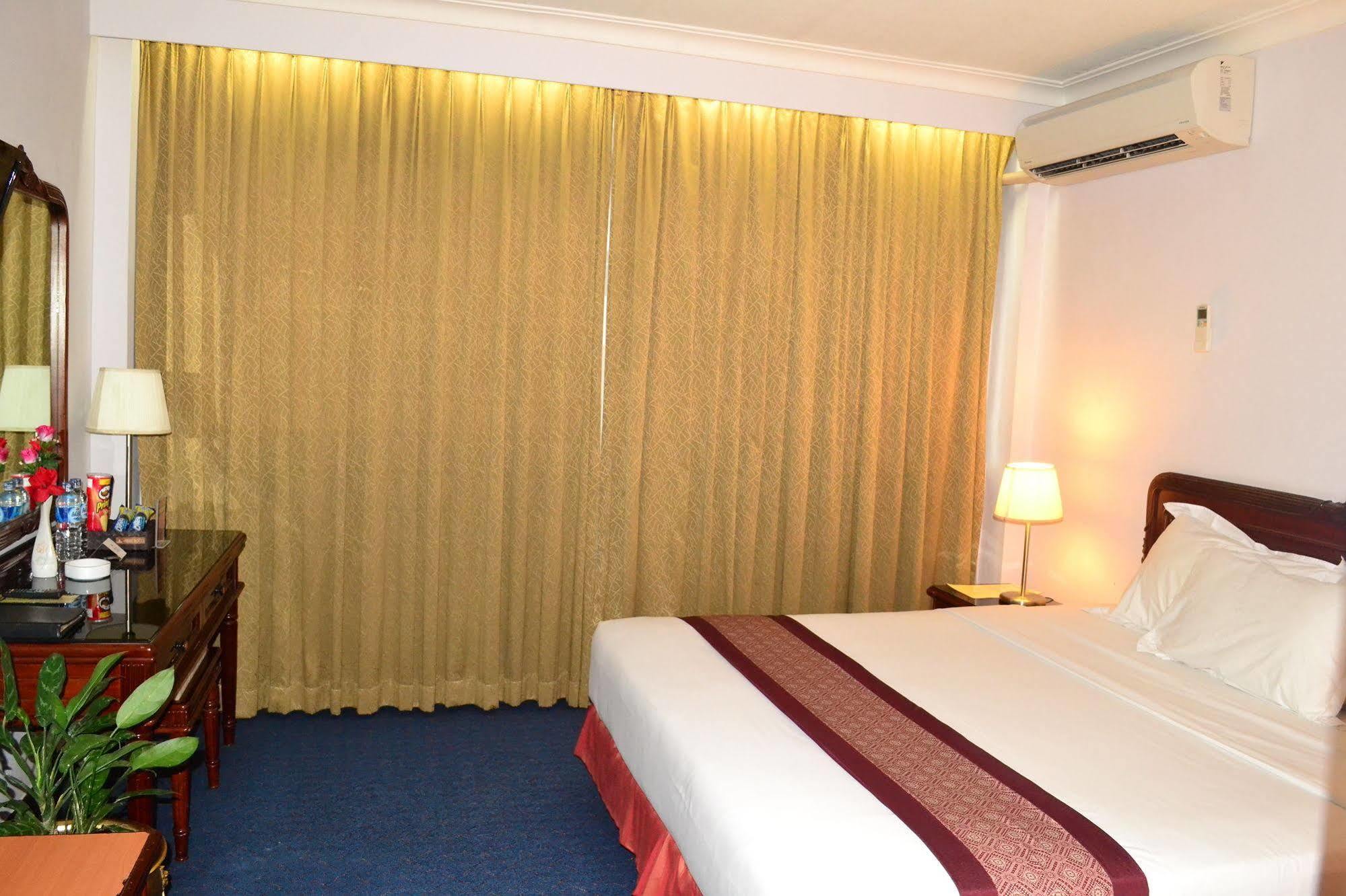 Metro Park View Kota 4* Semarang