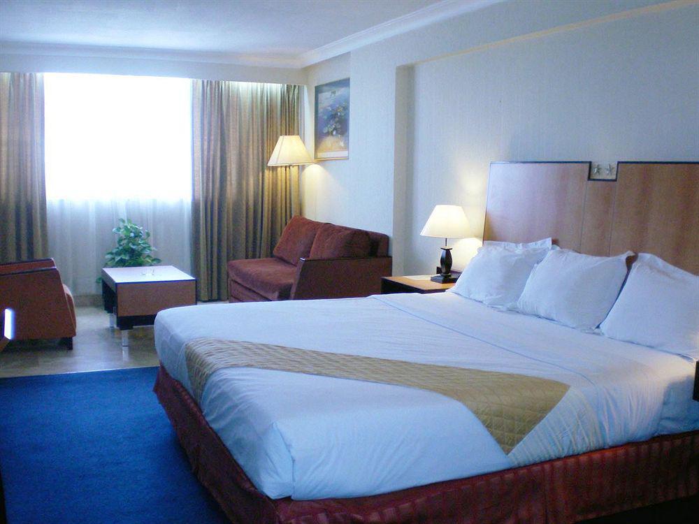 Metro Park View Kota Hotel
